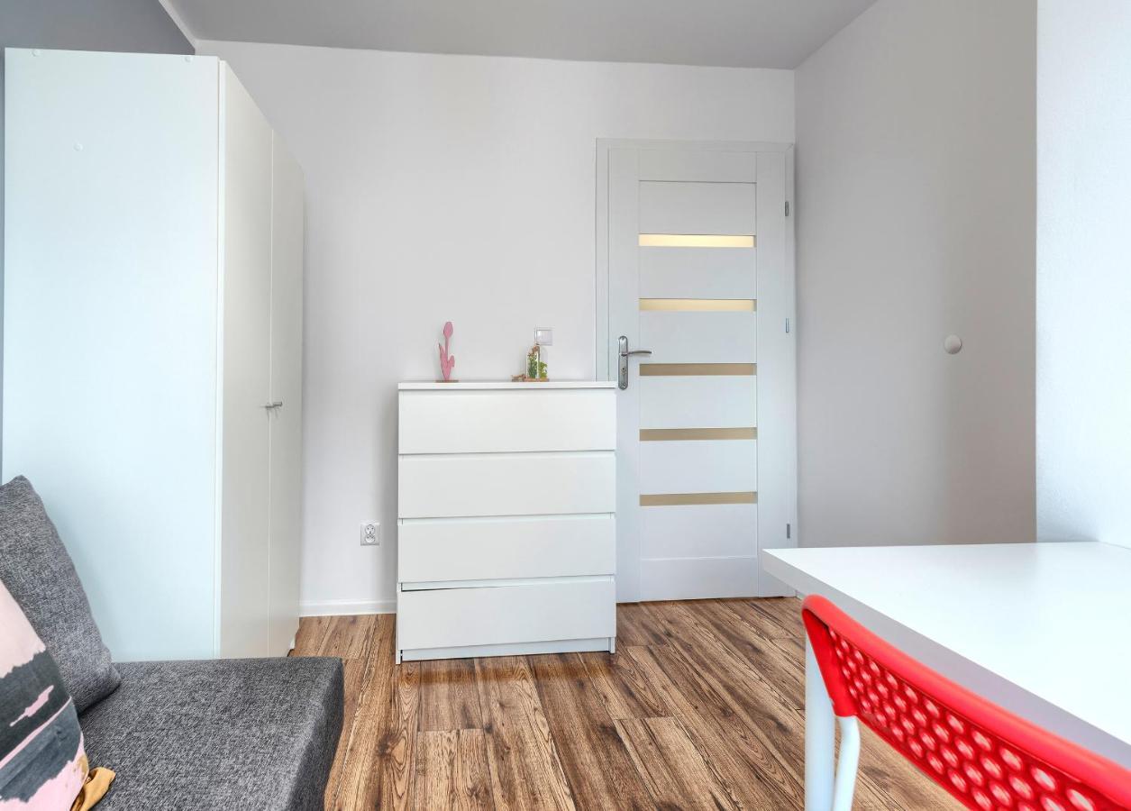 Pokoje Gdansk Zabianka - Bitwy Oliwskiej 15 Appartement Buitenkant foto